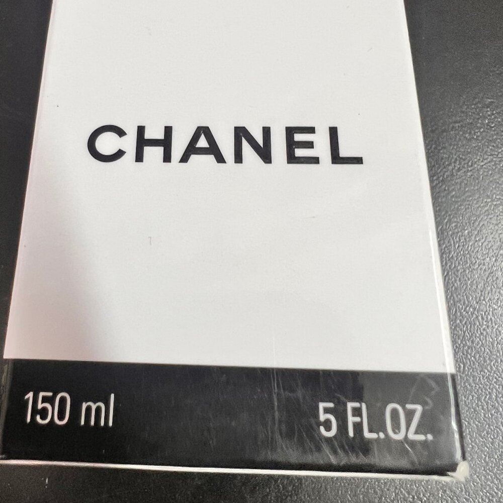 Chanel Face Cleanser L'Eau De Mousse Water-To-Foam 150ml Face Wash - Picture 2 of 5